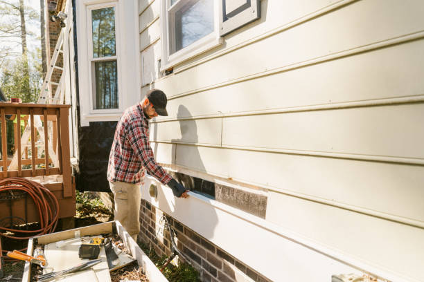 Top rated local Emergency Siding Repair specialists in Brunswick, NC